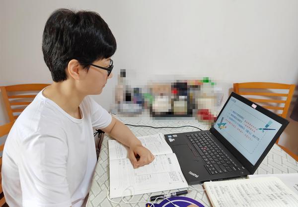 郑州49中教师线上教学 (8) 郑州49中教师线上教学 (8)